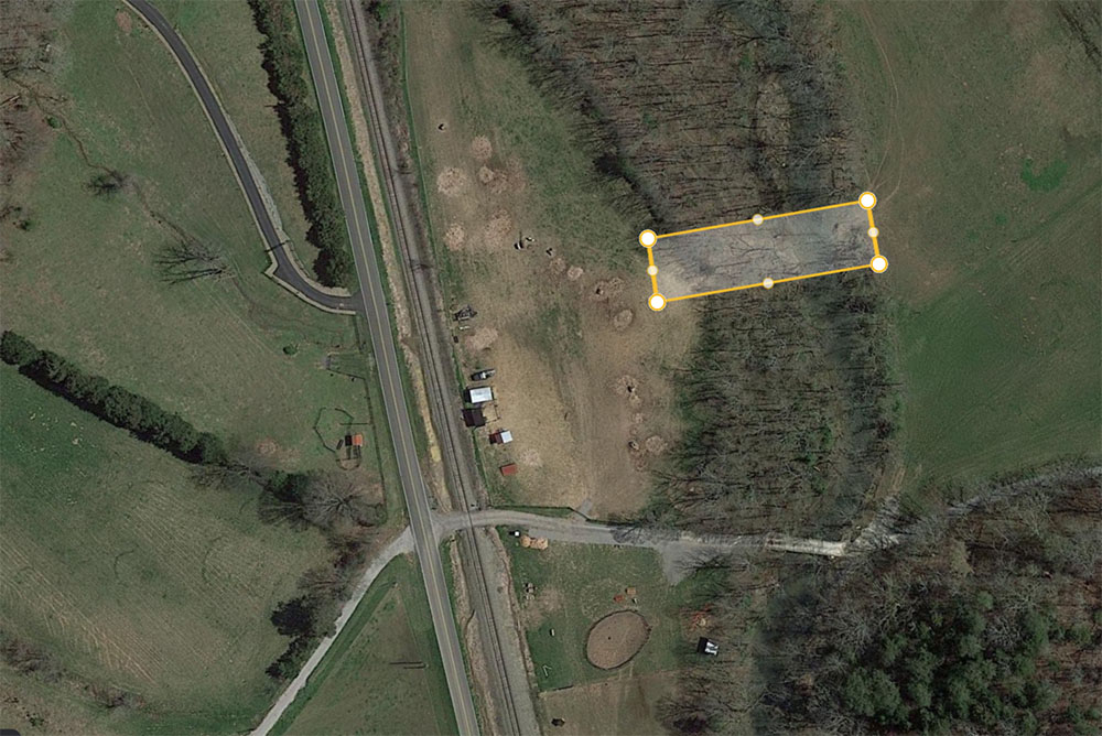 Google Maps image of the Faith N Friends Horse Rescue grounds.