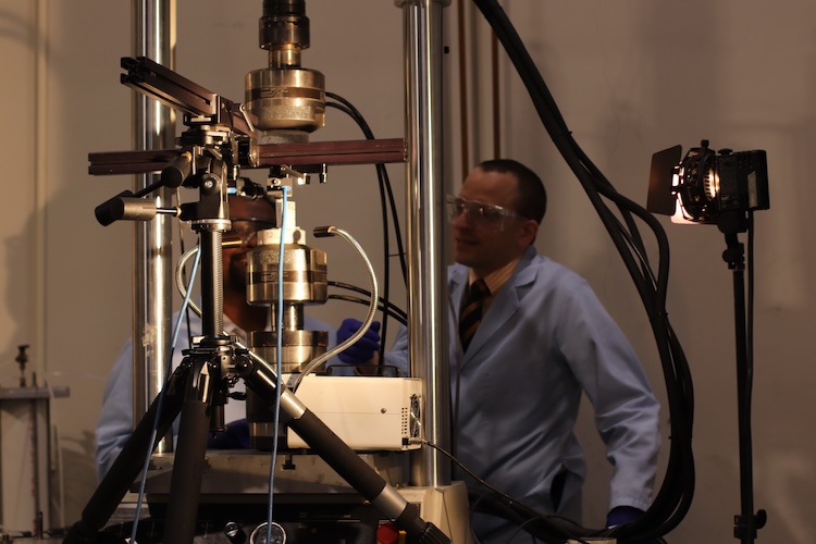 equipment in Timothy Truster's lab